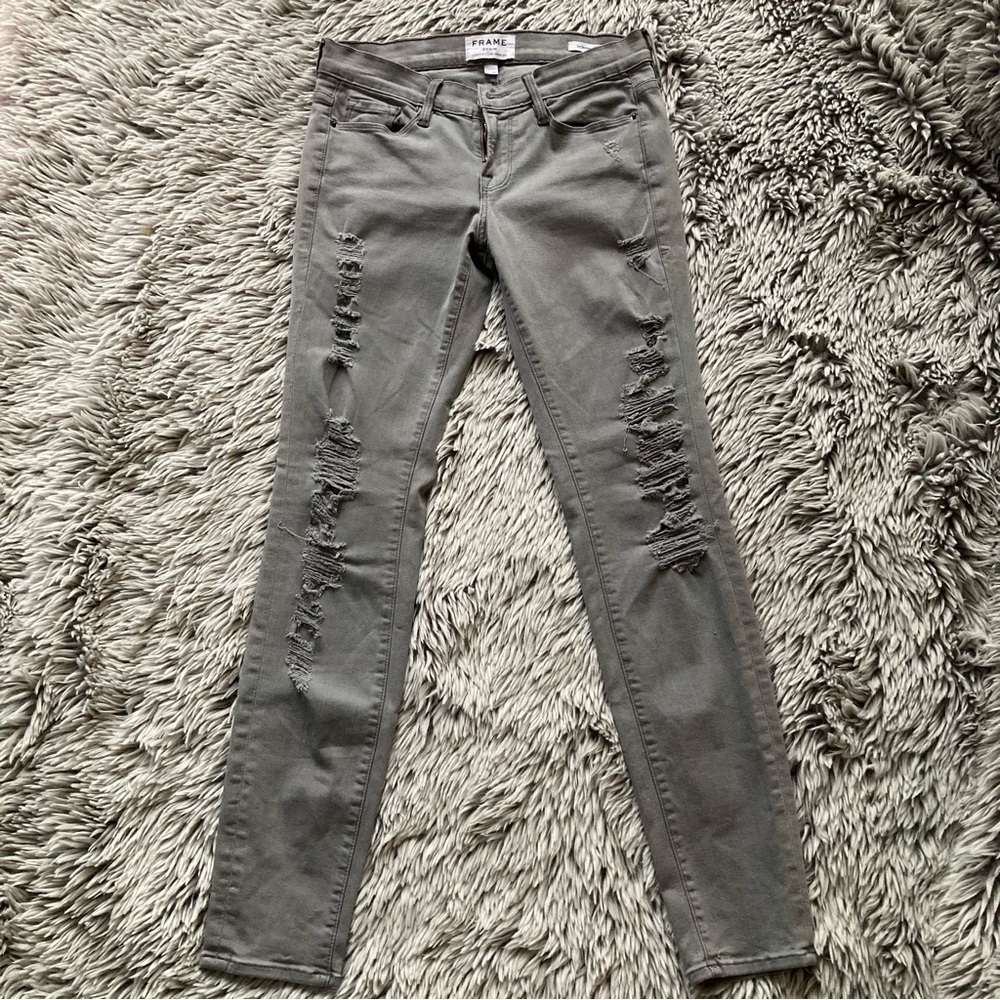 Frame- sz 26- Gray Distressed Women Jeans